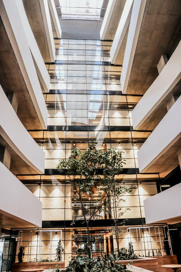 Ferienwohnung Wex1 - Modern, Iconic, Pool, Gym, Wifi, Secure Parking Kapstadt Exterior foto